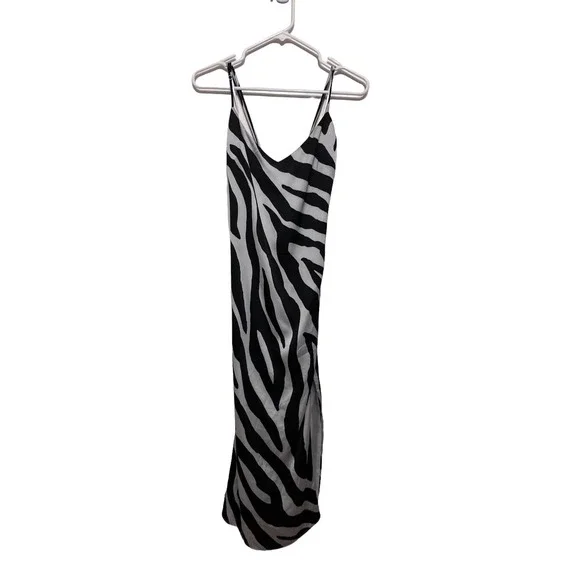 The East Order Nico Midi Dress Zebra Medium - Picture 2 of 9